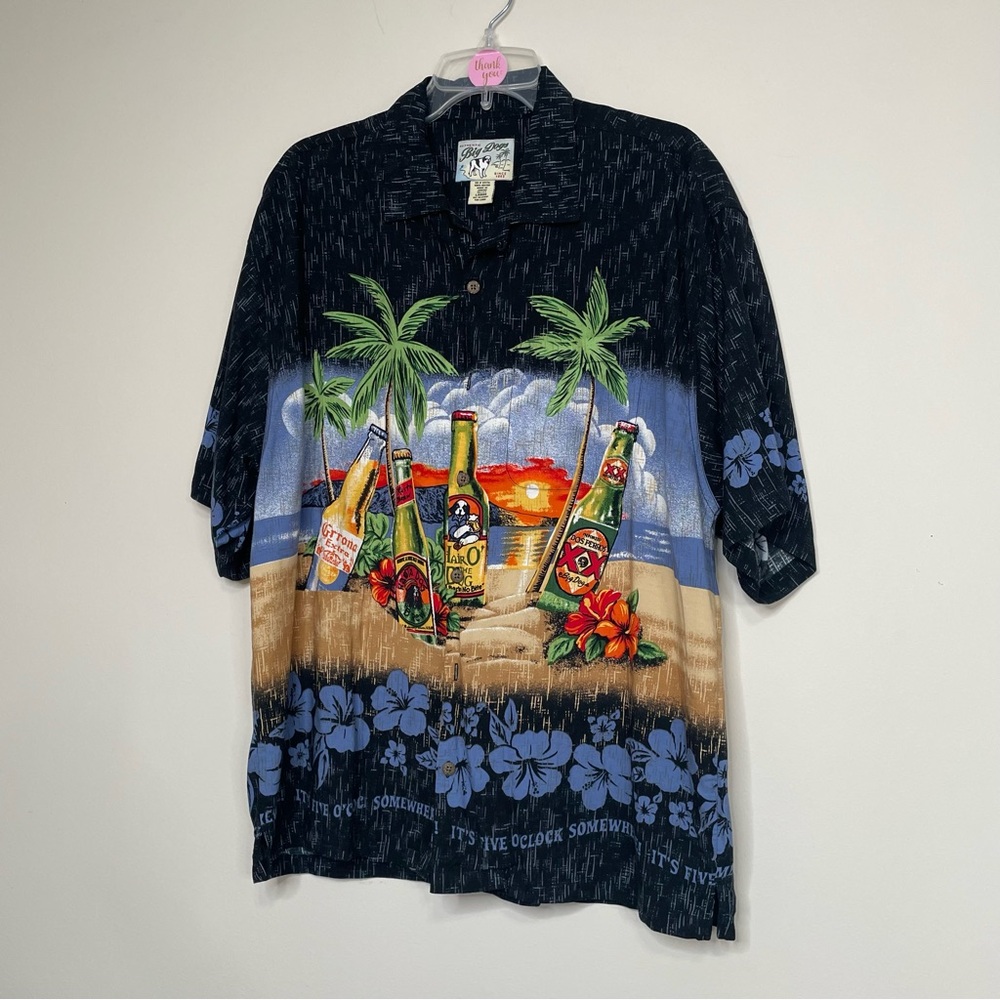 Big Dogs Tropical Print Button Down Beer Shirt ~ Size Large ~ Tropical